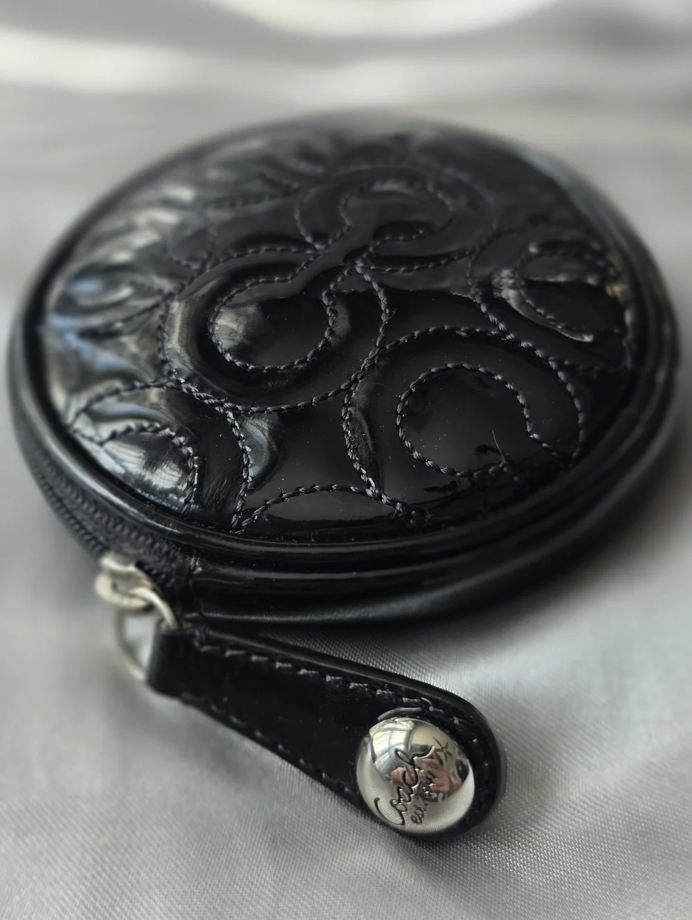 Coach Black Patent Leather Quilted Round Coin Pouch - Picture 3 of 8
